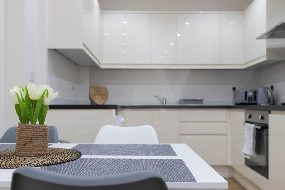 In Aldgate East 3 Londra