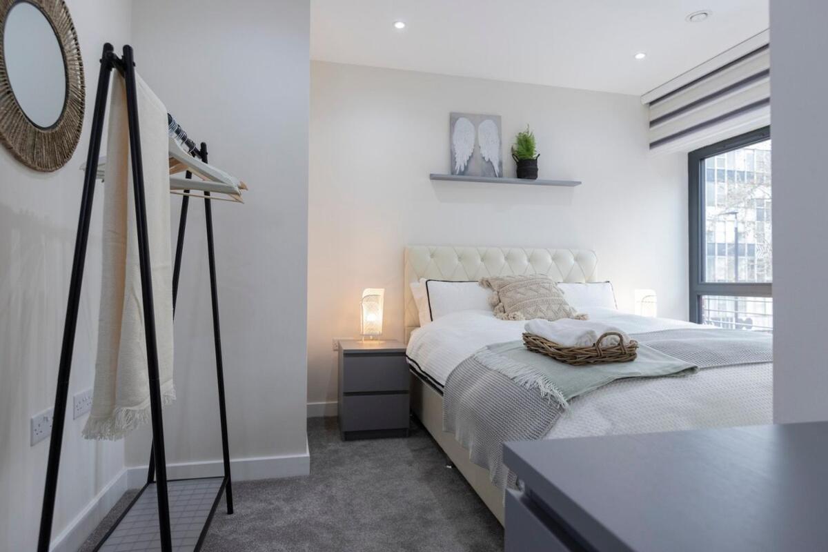 In Aldgate East 3 Londra